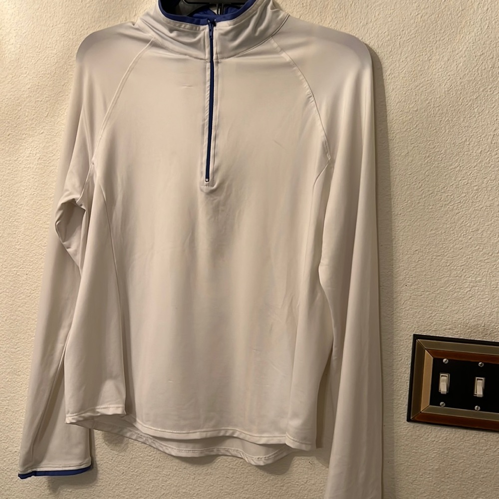Daisy Fuentes top.